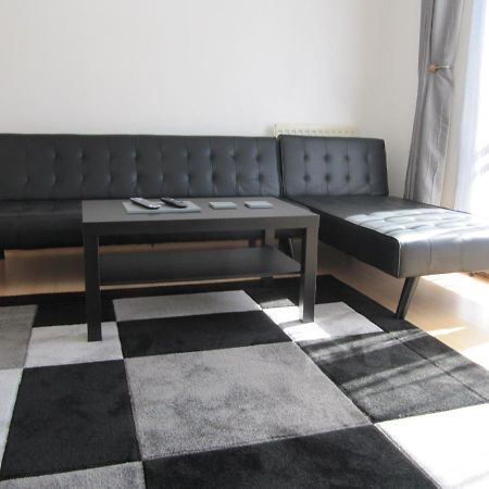 Cozy Off Road 2 Bedroom Cottage Apartment With Free Wi-Fi And Private Parking Glasgow Extérieur photo