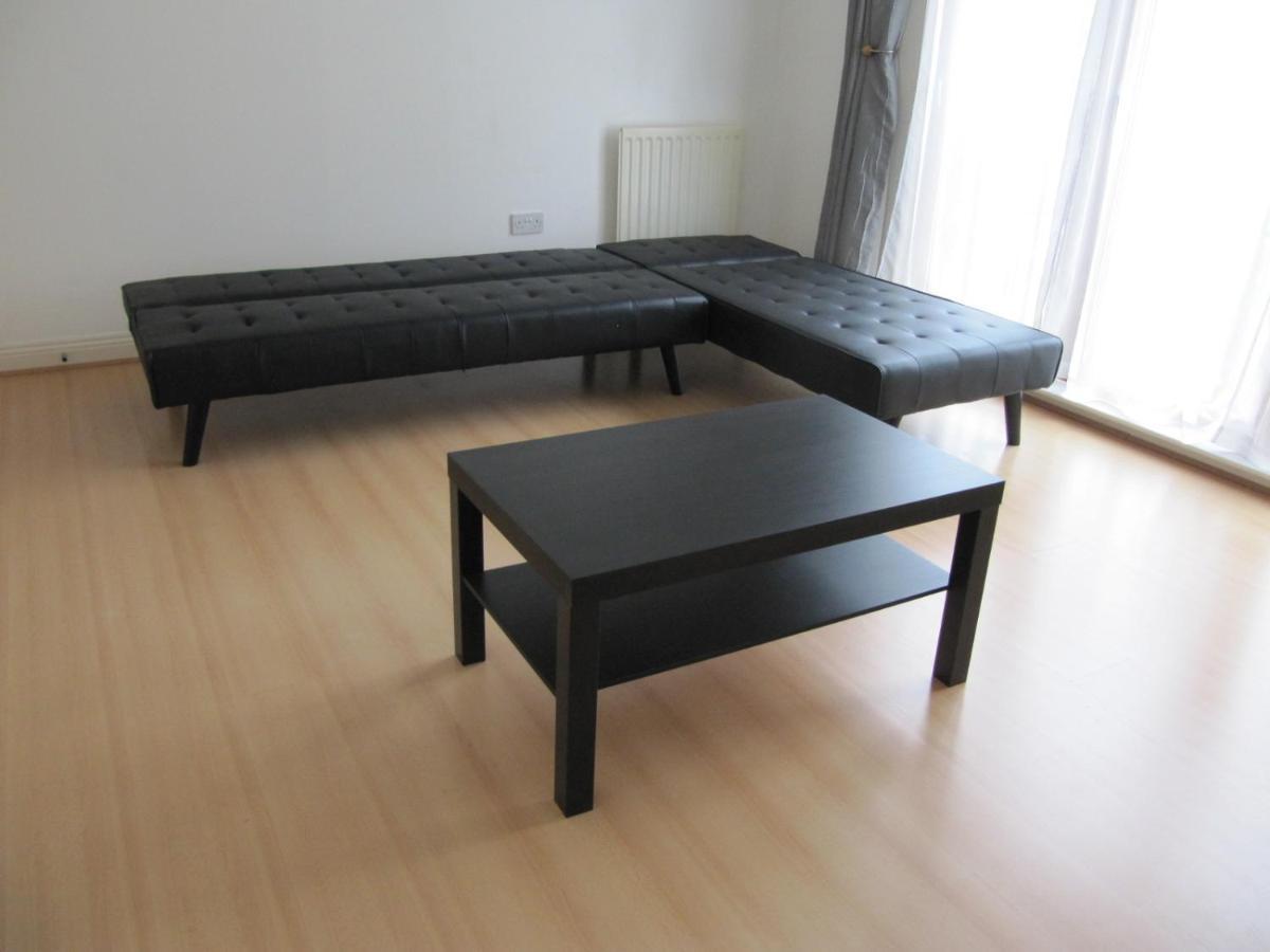 Cozy Off Road 2 Bedroom Cottage Apartment With Free Wi-Fi And Private Parking Glasgow Extérieur photo