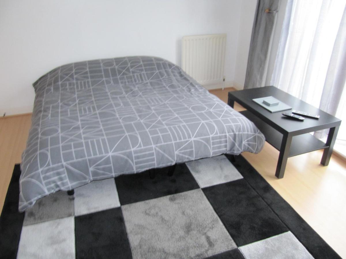 Cozy Off Road 2 Bedroom Cottage Apartment With Free Wi-Fi And Private Parking Glasgow Extérieur photo