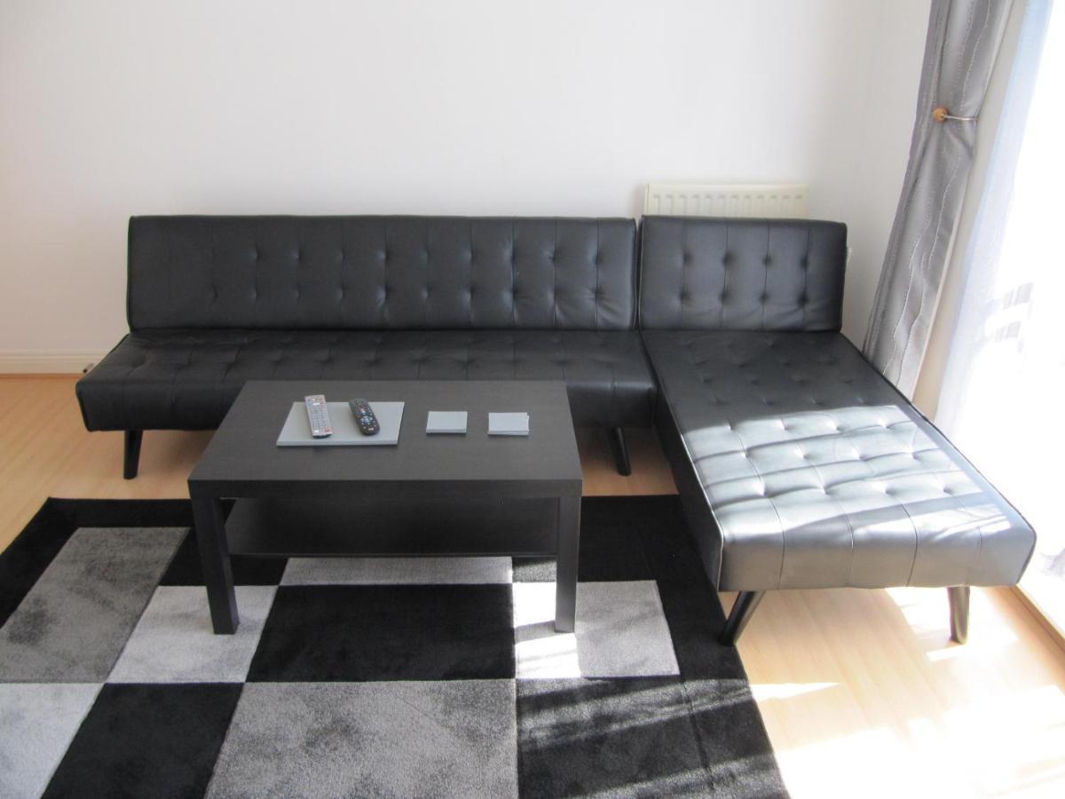 Cozy Off Road 2 Bedroom Cottage Apartment With Free Wi-Fi And Private Parking Glasgow Extérieur photo