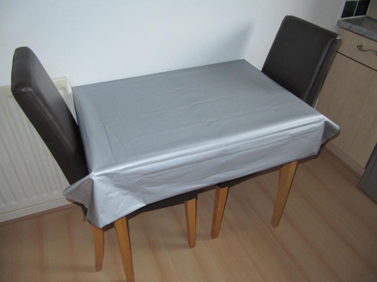Cozy Off Road 2 Bedroom Cottage Apartment With Free Wi-Fi And Private Parking Glasgow Extérieur photo